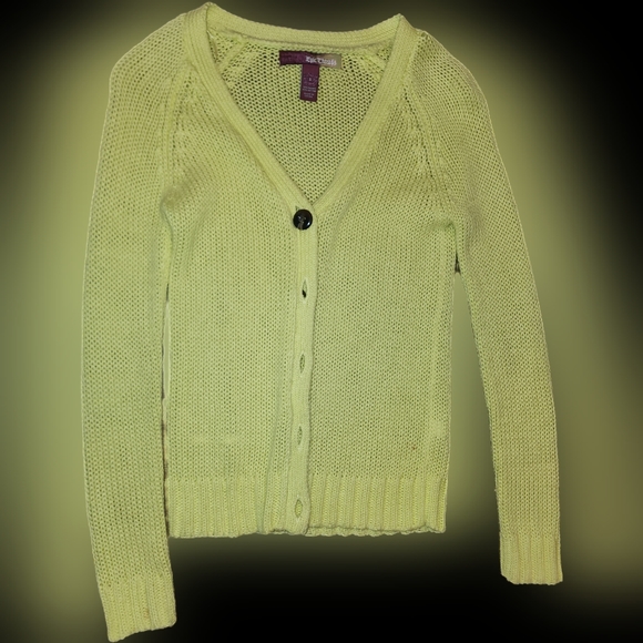 Girls Sweater Size Small - Picture 1 of 5